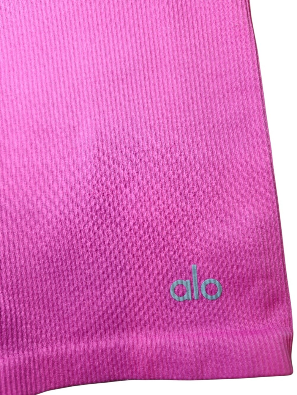 Alo Yoga Favorite High Waist Biker Shorts XS Pink Ribbed Seamless Athleisure - Picture 8 of 10